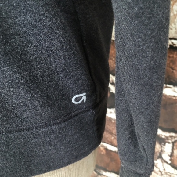 Gap Fit Sweatshirt Grey Pullover Crewneck Small - Picture 11 of 11